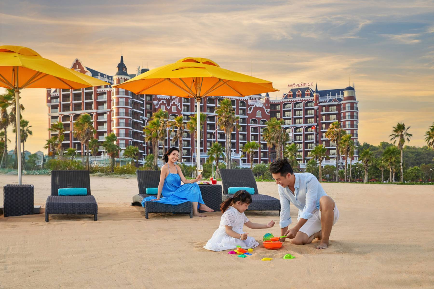 Khám Phá Vẻ Đẹp Bãi Biển Phan Thiết - Mövenpick Resort Phan Thiet